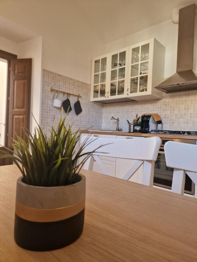 Casa Matteo-Gran Sasso Leilighet LʼAquila Eksteriør bilde